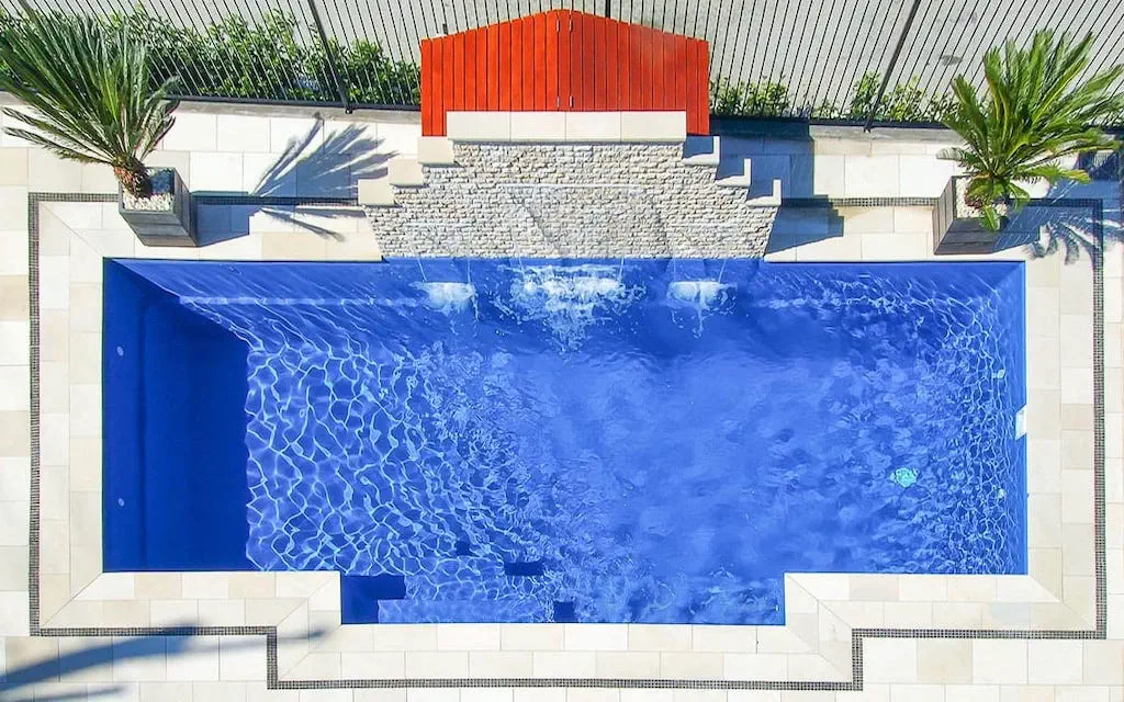 Leisure-Pools-Elegance-Sapphire-Blue-stunning-color-options Leisure Pools Sarasota offers you a full range of fiberglass pool colors